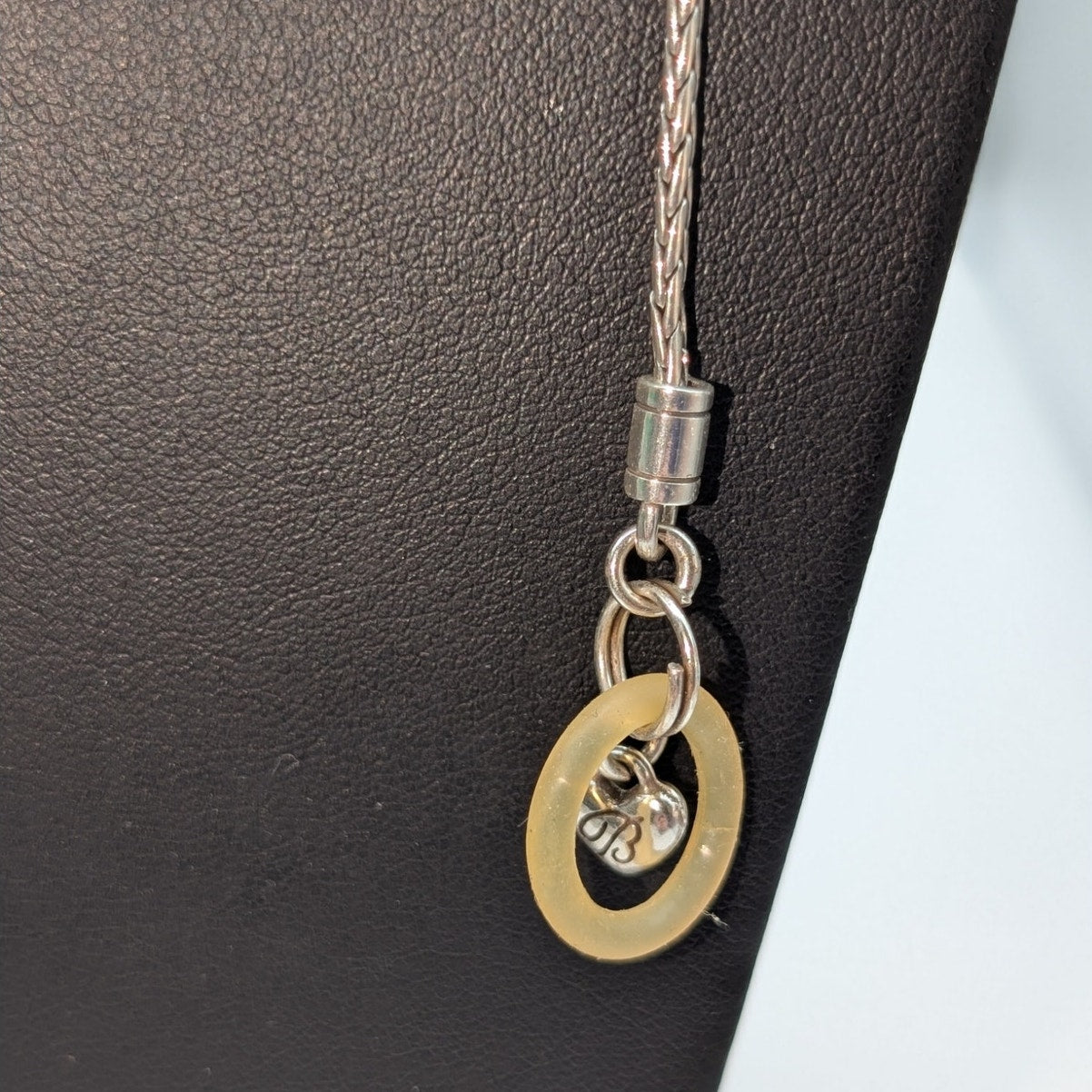 Brighton Rendezvouz Wheat Chain Two Tone Charms Sunglass Holder