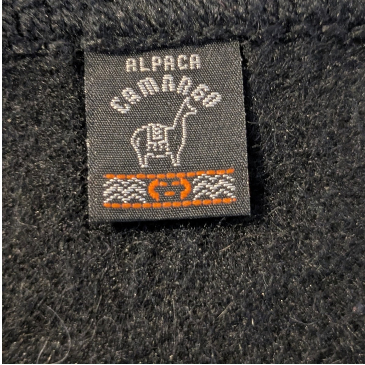 Alpaca Camargo Black 100% Alpaca Knit Fringe Scarf