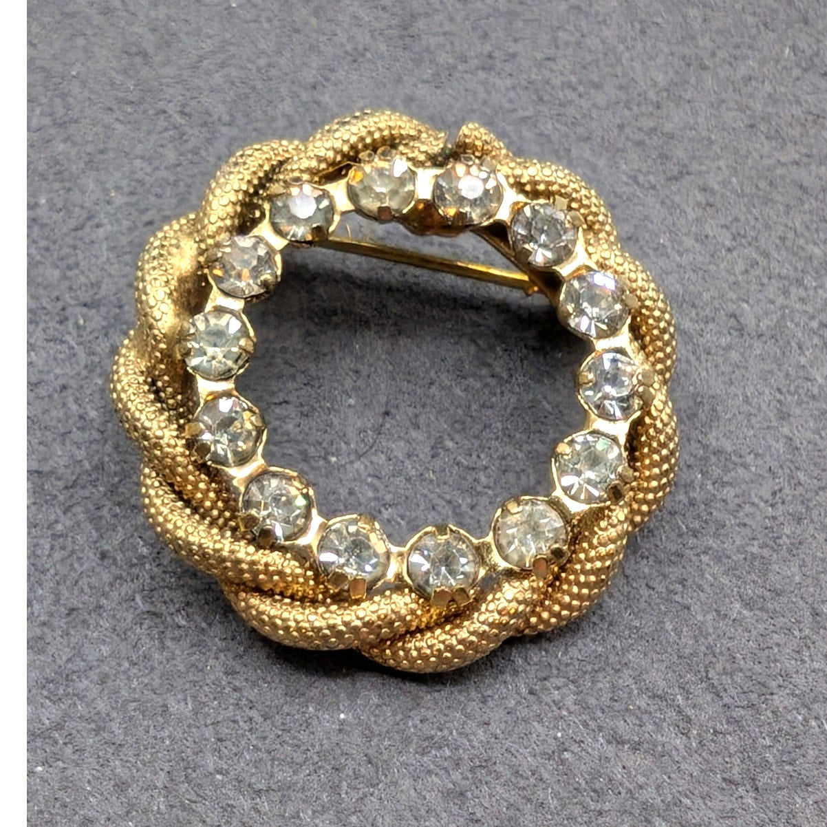 Vintage 1960s Gold Tone Braided Rhinestone Wreath Brooch