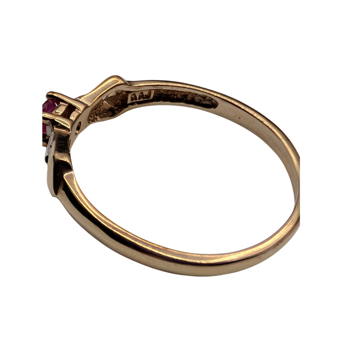 Vtg AAJ Natural Red Ruby Precious Gemstone 10K Yellow White Gold Ring Sz 6.75
