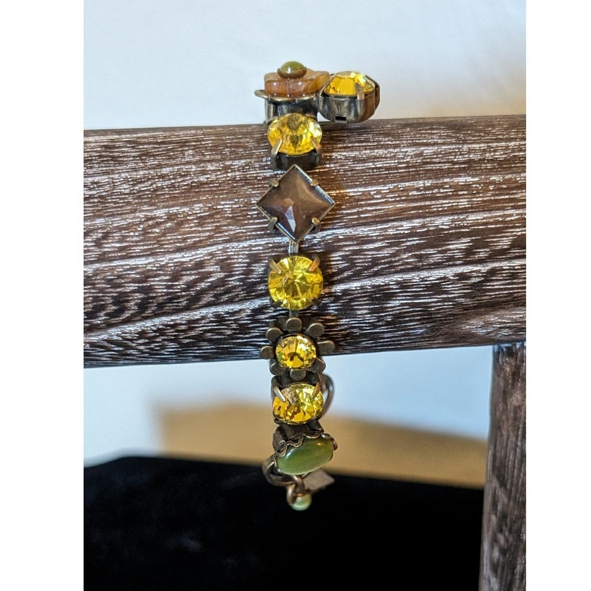 LaContessa by Mary DeMarco Vintage Green Rhinestone Bracelet