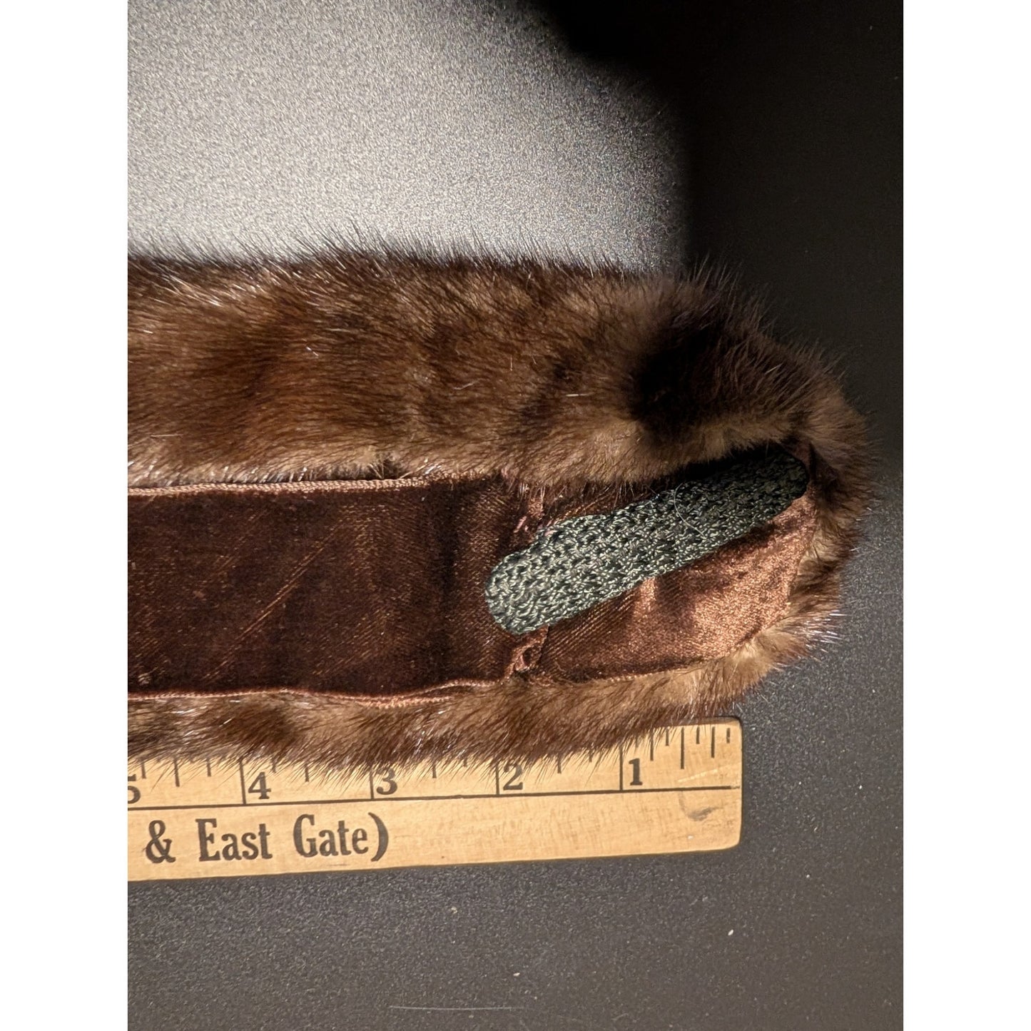 Vintage Mink Collar 3-3/4"W X 38"L Clamp Close Velvet Back