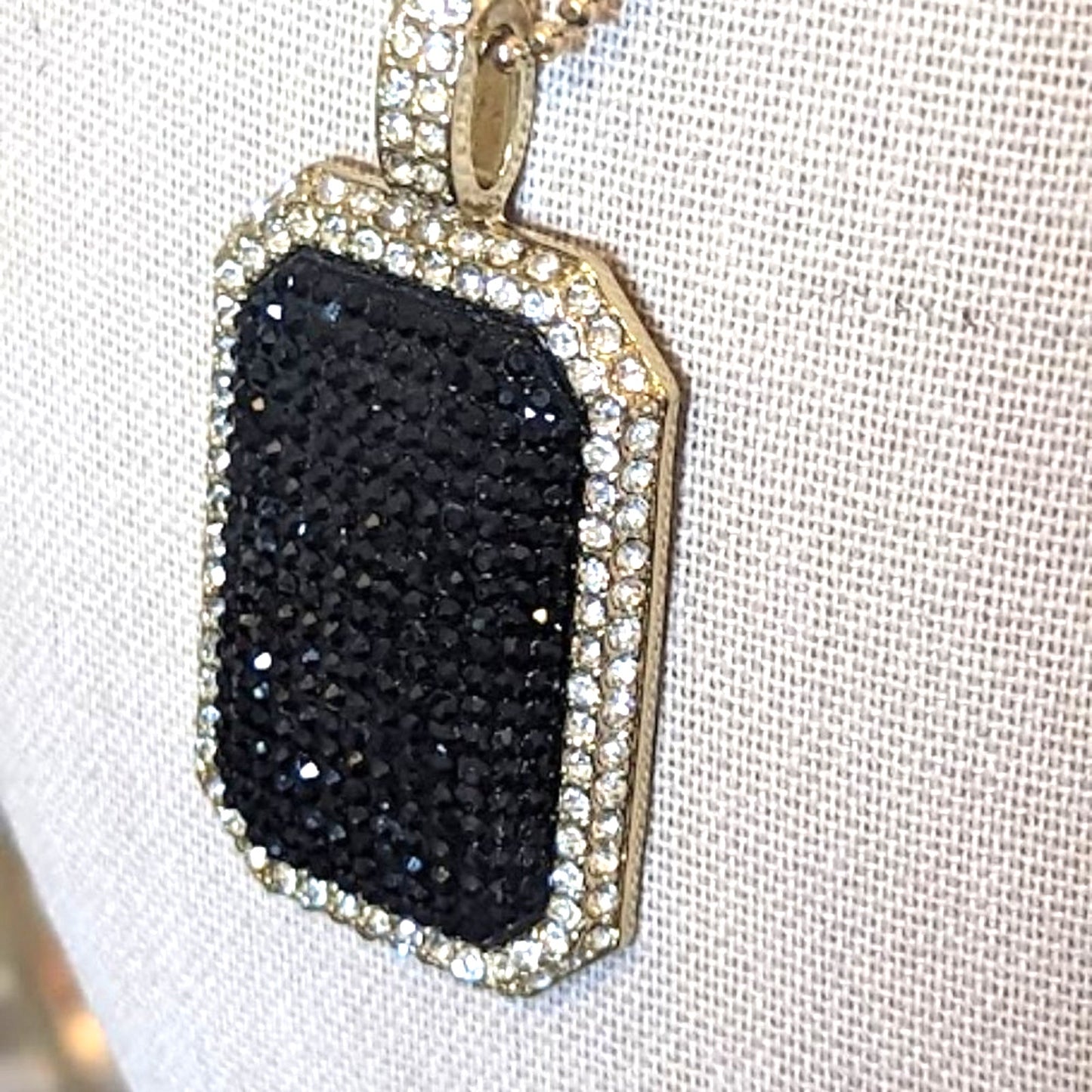 ABS by Allen Schwartz NWOT Black Crystal Gold Tone Statement Necklace
