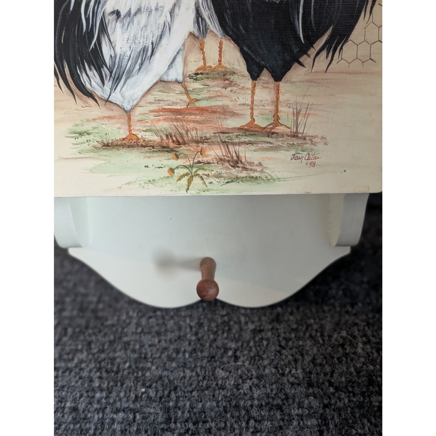 Vintage Designs by Jean Oates '98 'Plantation' Hand Painted Rooster Key Keeper