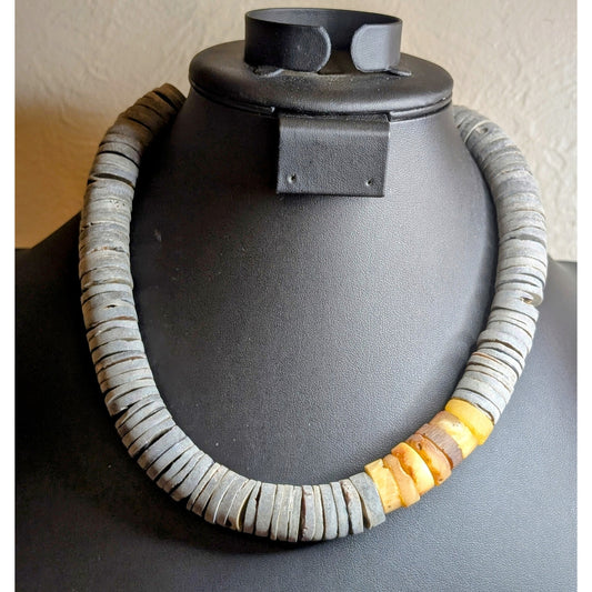 Bernsteinkette Muschel Amber Butterscotch Shell Gray Disk Bead Wire Necklace