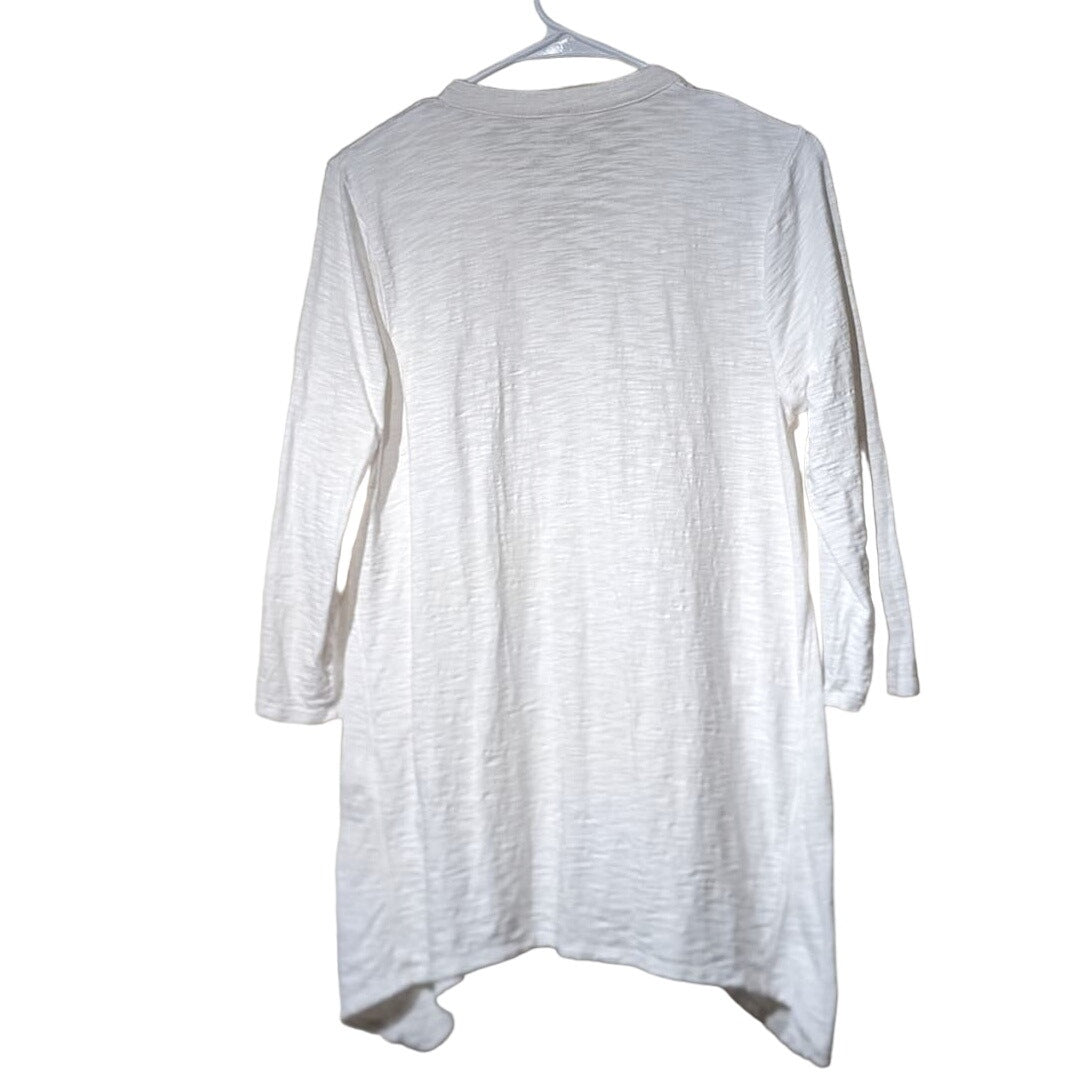 Chico's Sharkbite Hem White V-Neck 'The Ultimate Tee' Chico's Sz 1 (US M)
