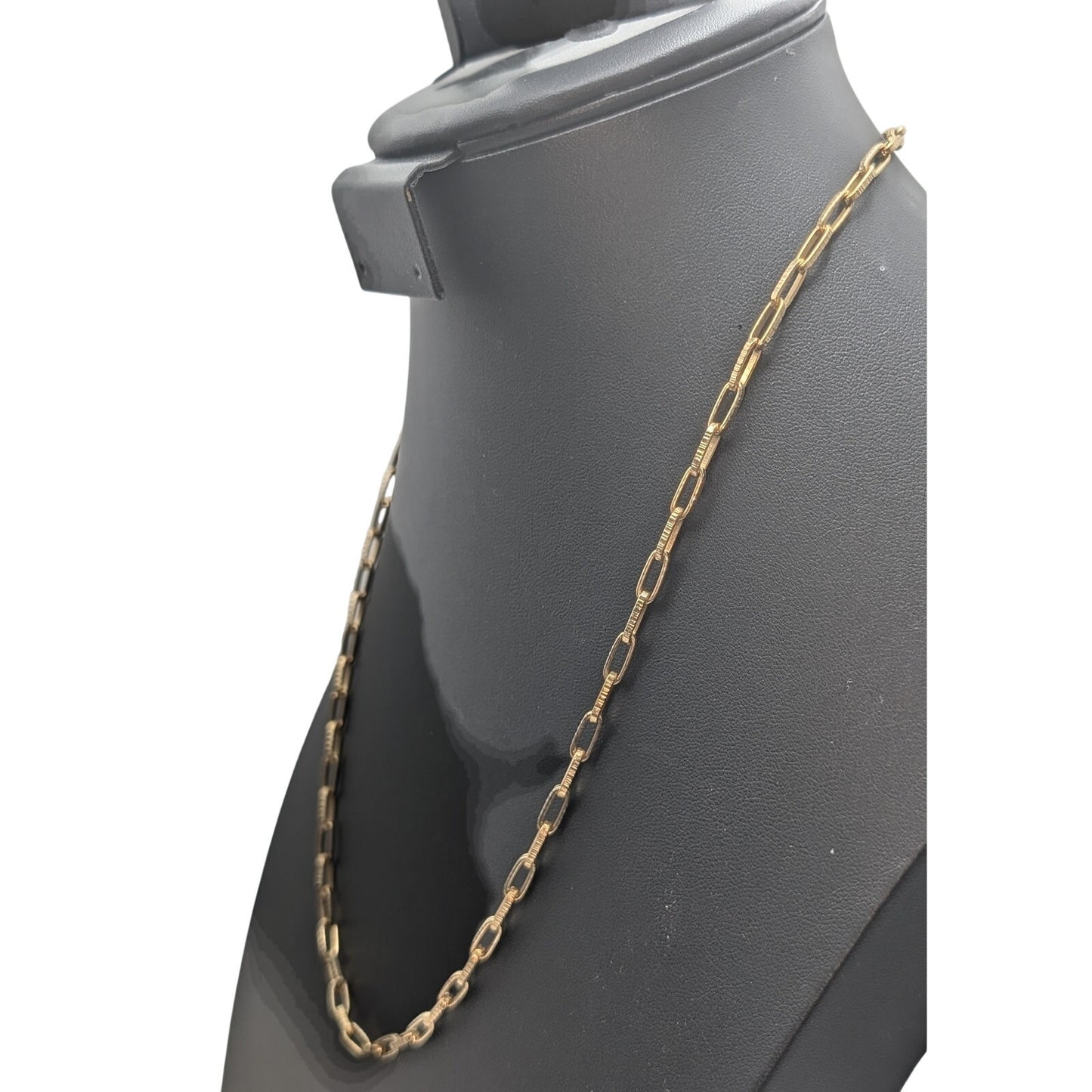 Textured Gold Tone Paper Clip 22.5" Chain Necklace