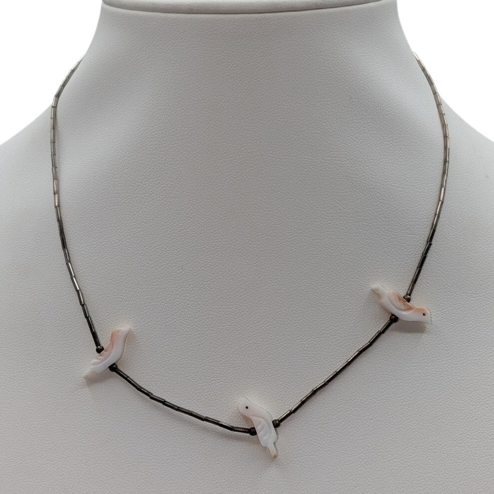 Vtg Liquid Silver Three Carved Bird Fetish 15.5" Choker Barrel Clasp Necklace