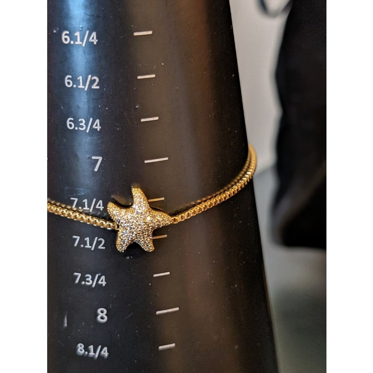 Gold Tone Rhodium Plated Box Chain Sparkle Starfish Adjustable Bracelet