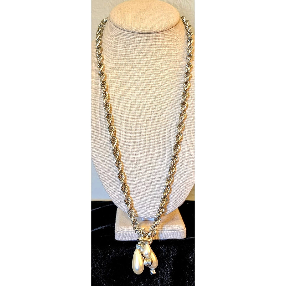 Vintage Silver Tone Thick Rope Lariat Pearl Tassel Necklace