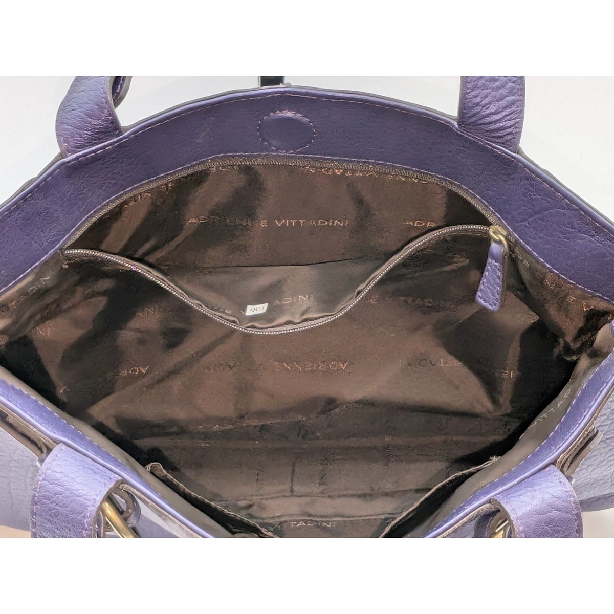 VTG Adrienne Vittadini Magnetic Purple Violet Tessa Pebble Leather Satchel