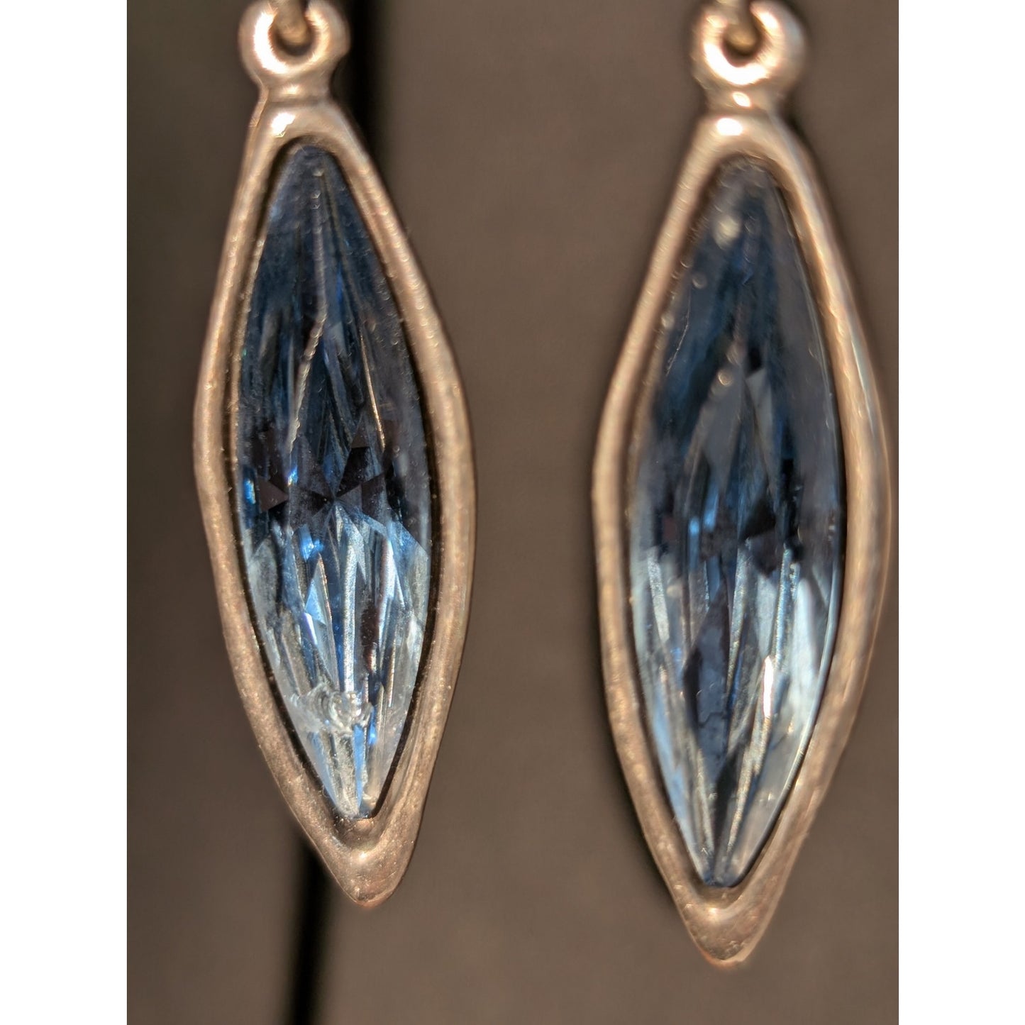 Uno de 50 Blue Swarovski Marquis Crystal Dangle Earrings (One Crystal Chipped)