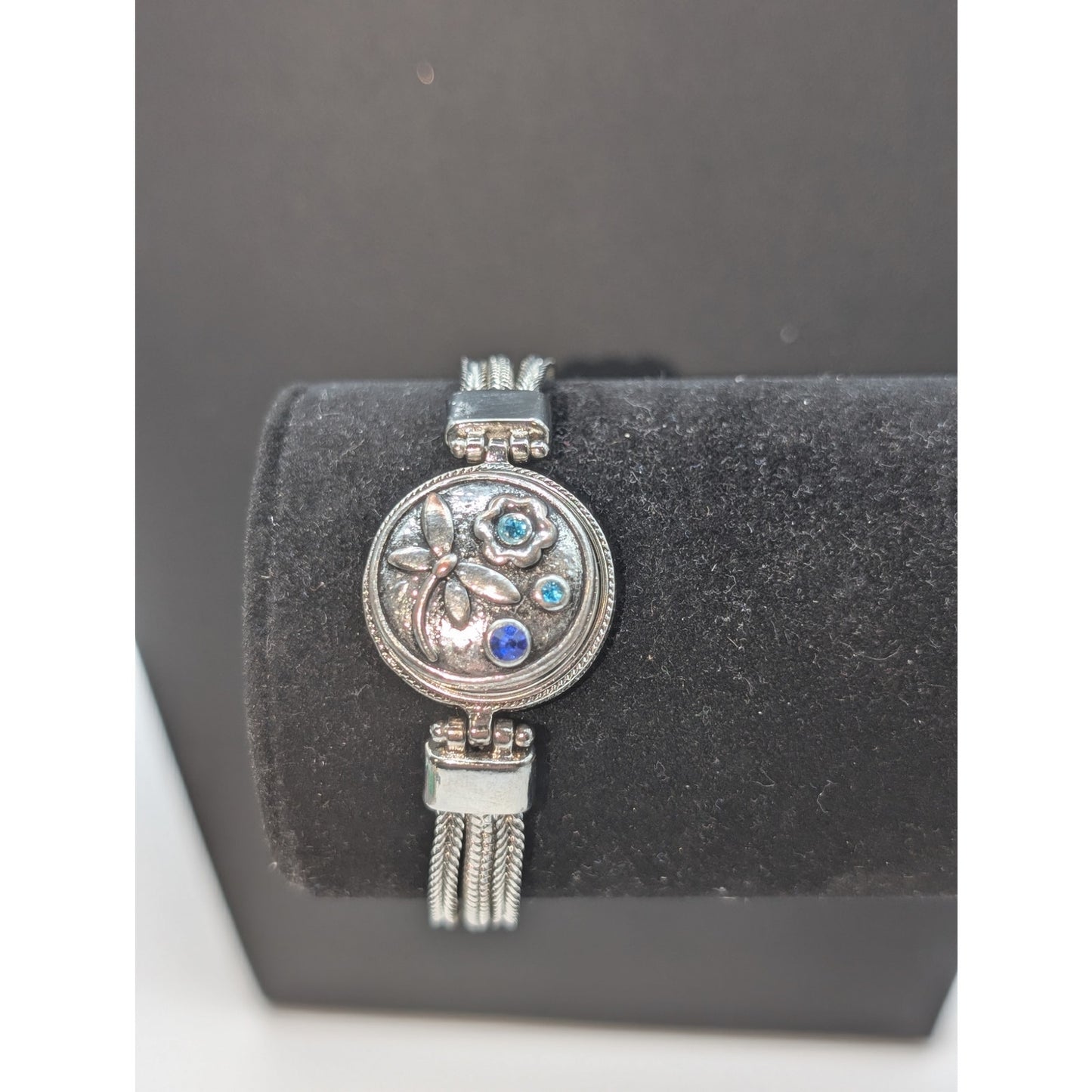 Ginger Snaps Silver Tone Chain Toggle Clasp Bracelet W/ Four Snaps