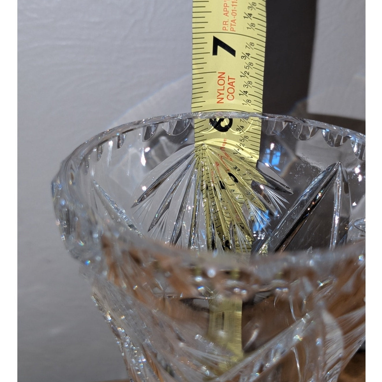 Gorgeous Vintage Cut Crystal Tripod Footed Scalloped Mouth Flower Vase