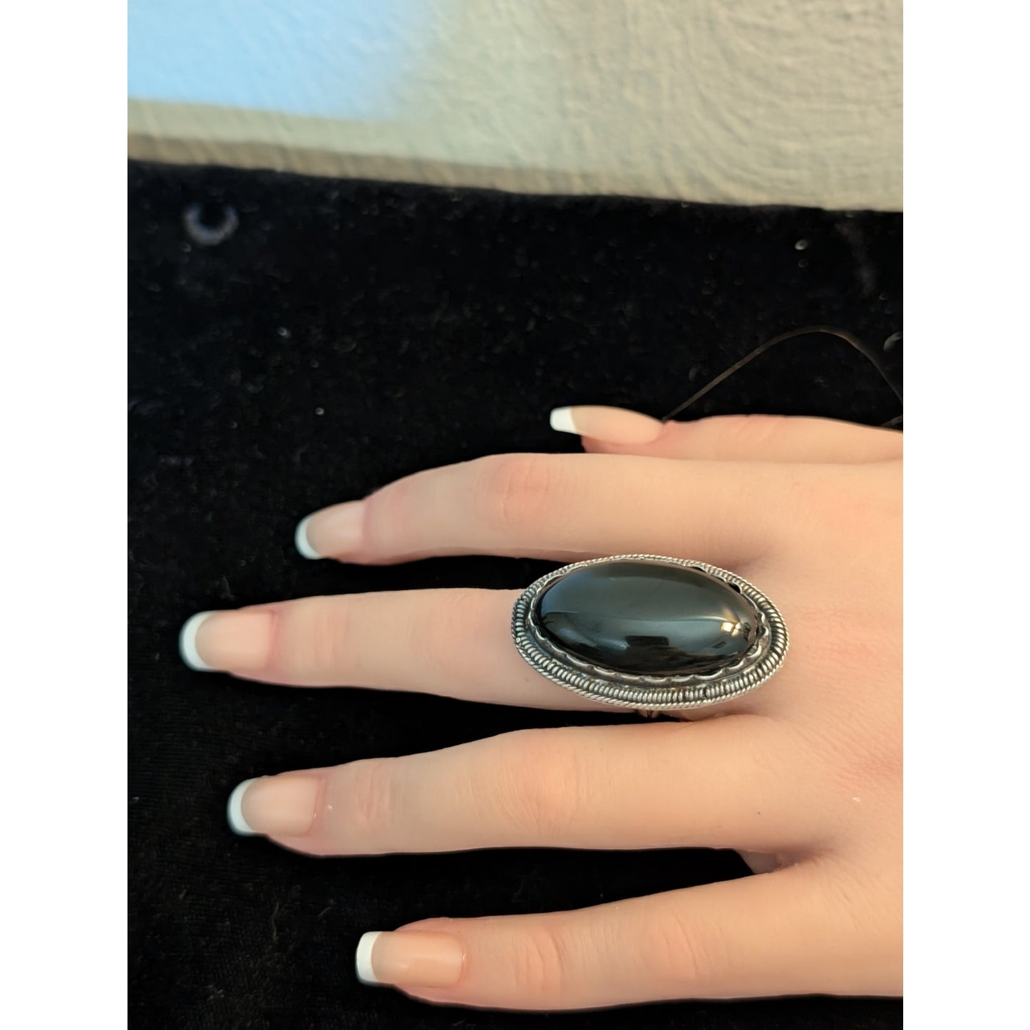 Vintage 925 Sterling Silver Mexico Large Oval Black Stone Ring Size 5.25