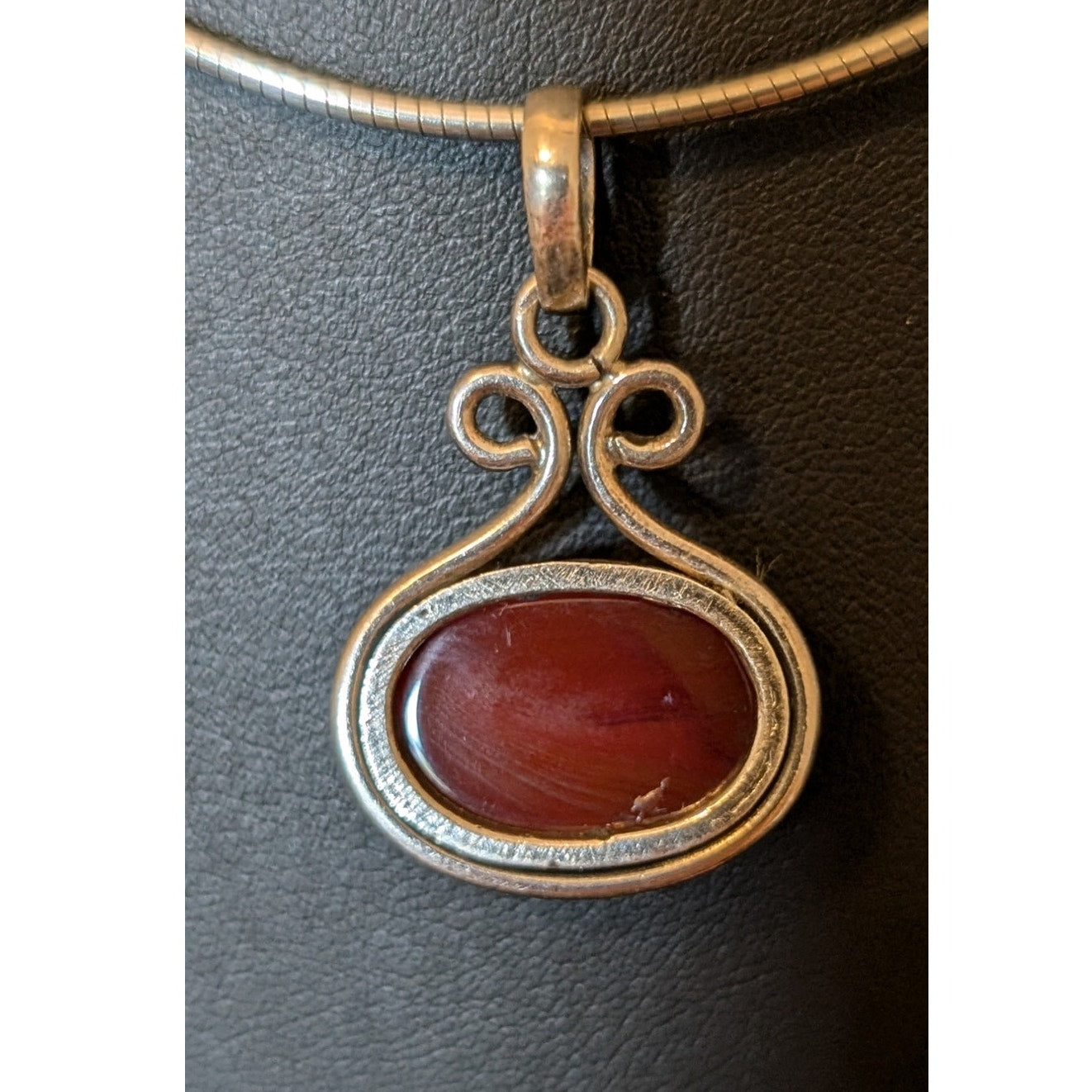 VTG Red Oval Stone Sterling Silver Pendant on 17" Sterling 1.5mm Cord Necklace