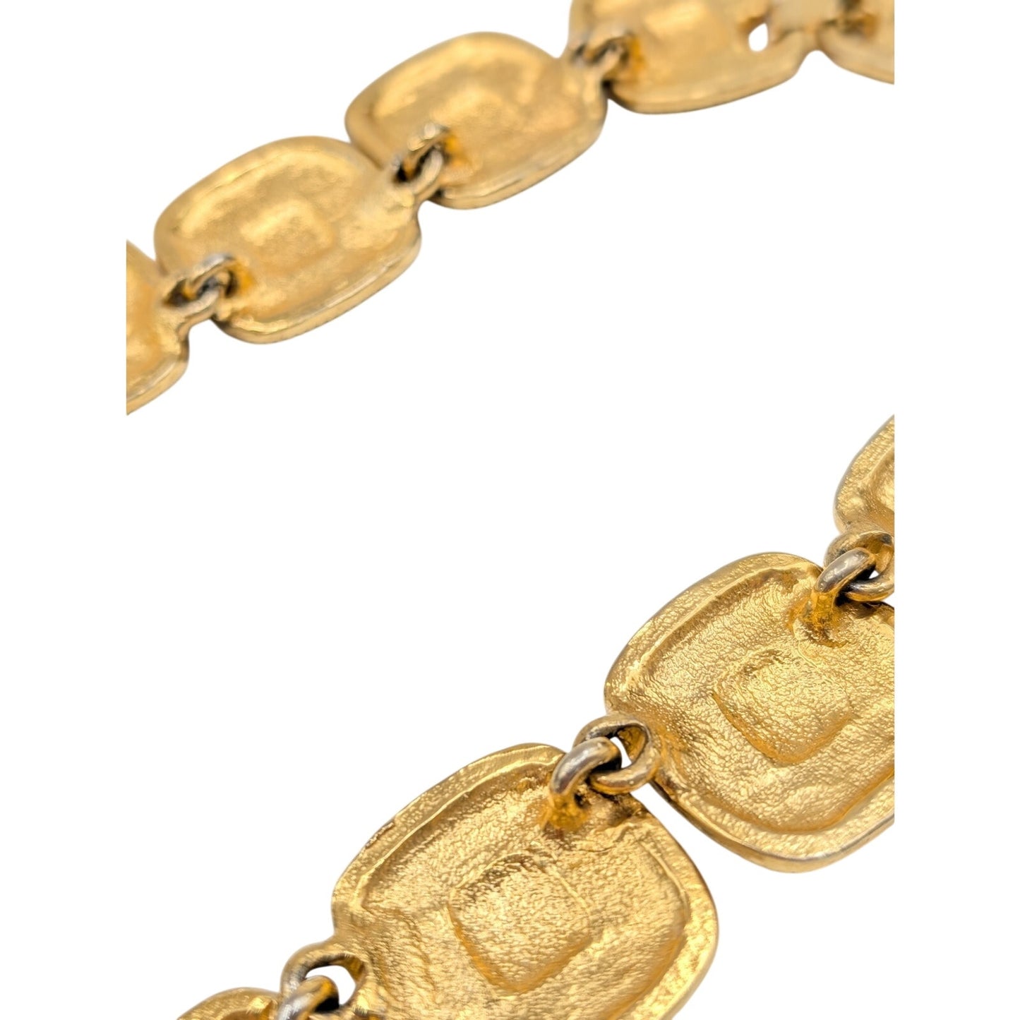 Vintage 80s Chunky Navy Cream Enamel Gold Tone Chain Fold Over Clasp Necklace