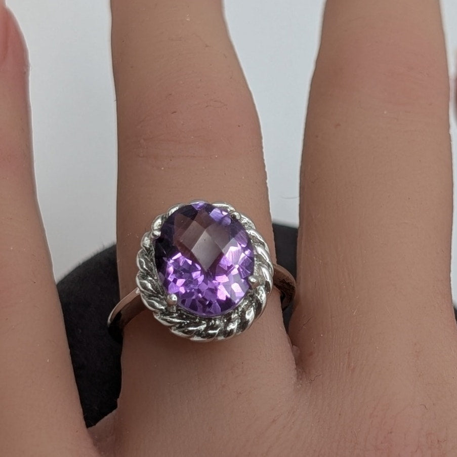 925 Sterling Silver Lg Oval Facet Cut Amethyst Twisted Rope Surround Ring Sz 7