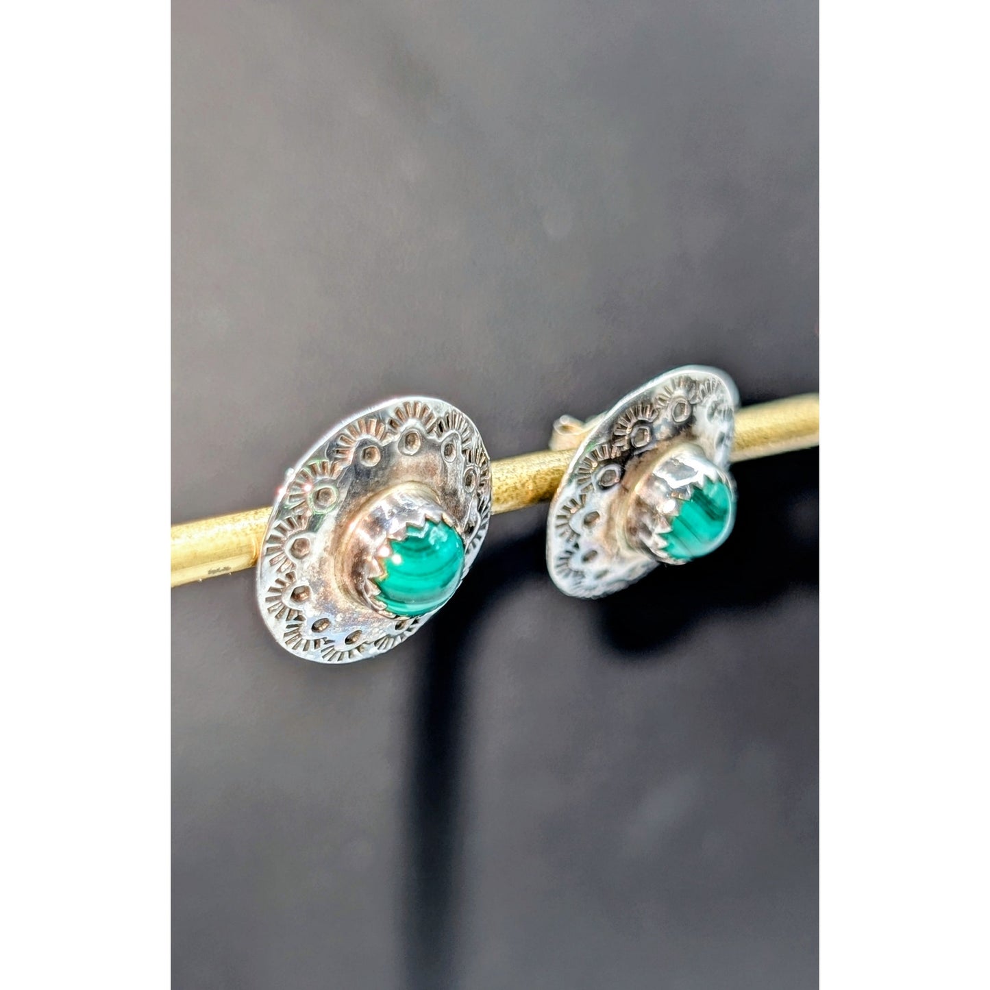 Vintage Sterling Malachite Cabochon Southwest Post Earrings