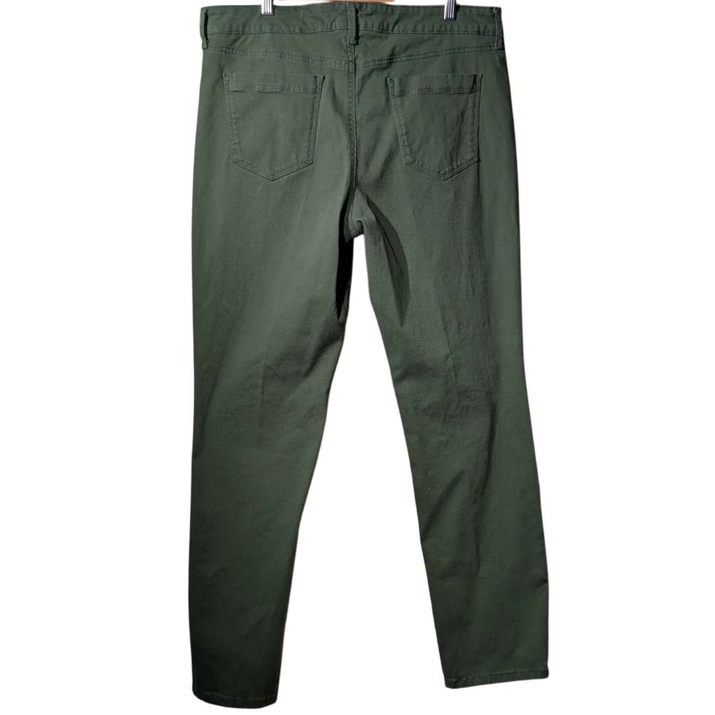 Bandolino 'Amy' Hidden Forest Cotton Stretch Straight Pant Womens' Size 16