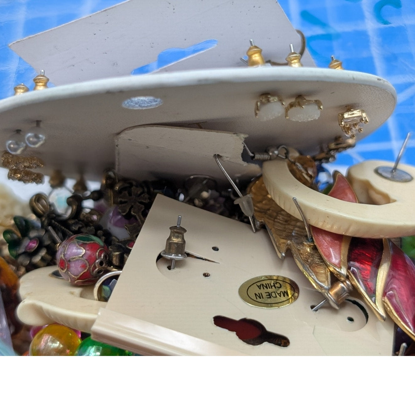 Bag Of Pierced Earrings Wearable to Excellent Condition