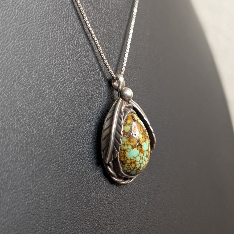VTG 925 Sterling Navajo Brown Web Pear Shape Turquoise Leaf Pendant Necklace