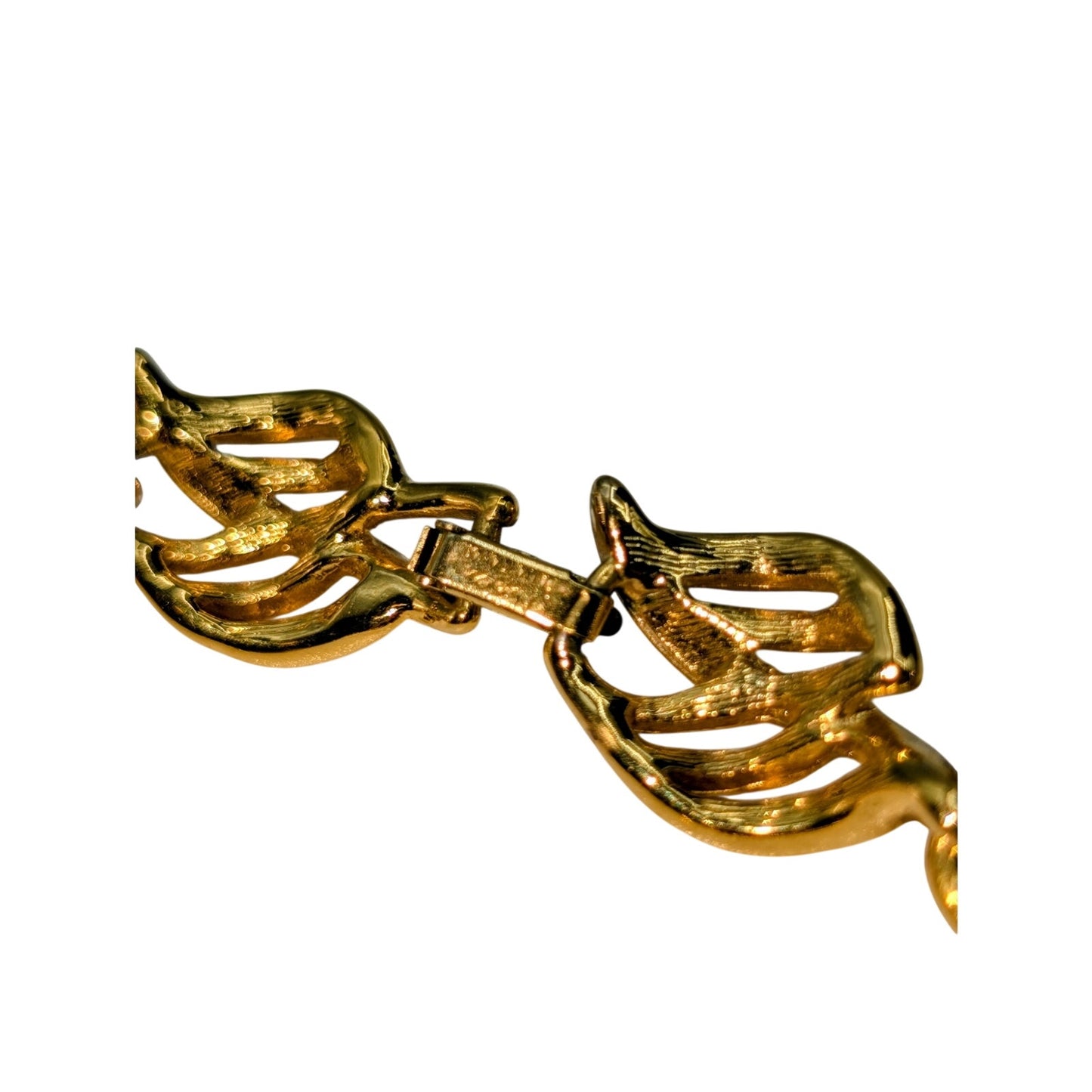 Vintage Napier Signed Gold Tone Leaf Link Fold Over Clasp 16.5" Necklace
