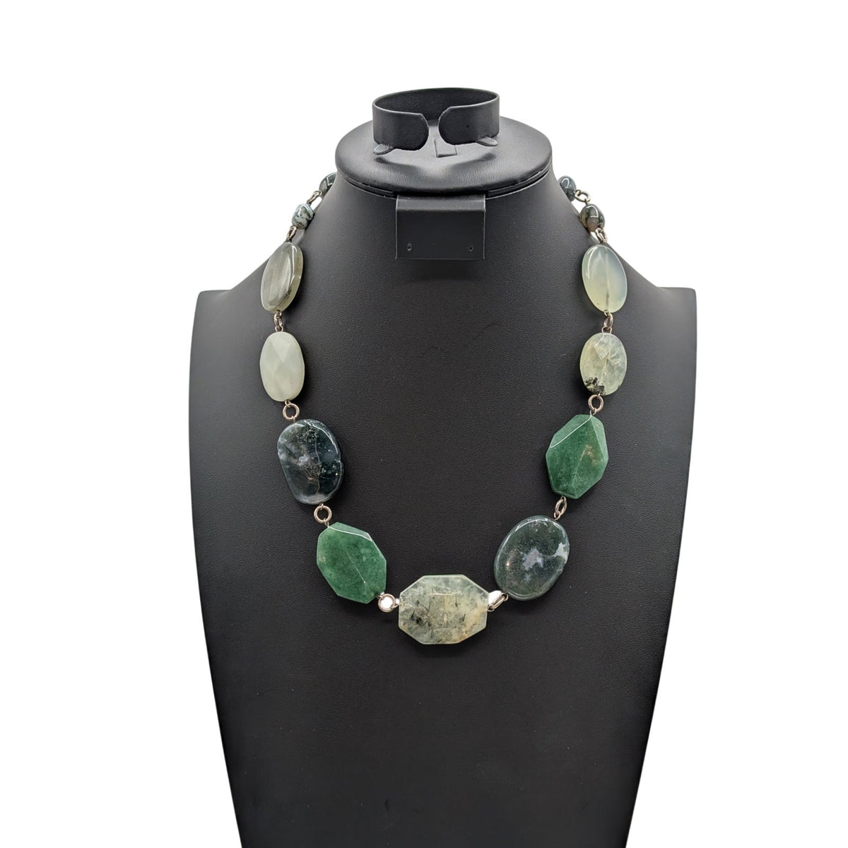 Vintage Semi-Precious Faceted Moss Agate Shades of Green Stone 20"-23" Necklace