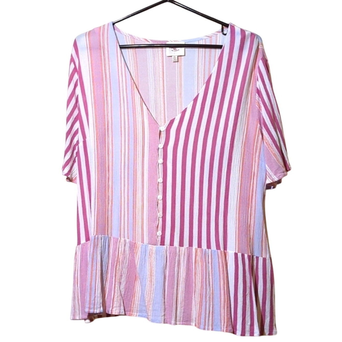 Hayden Los Angeles Peplum Pleated Hem Gauzy Pink Striped V Neck Top Sz. 1XL