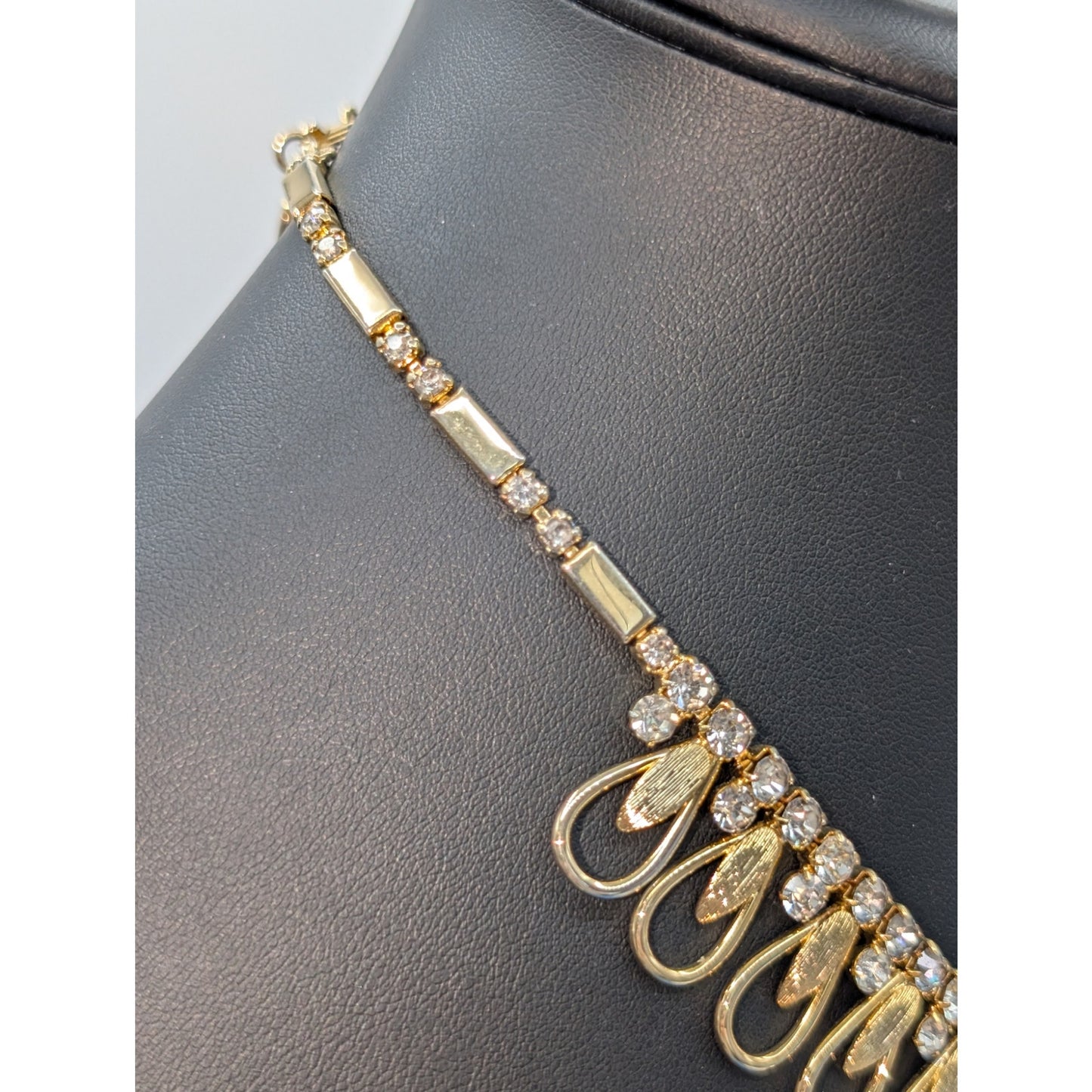 Sarah Coventry Vintage Chain-De-Lites Gold Tone Rhinestone Necklace