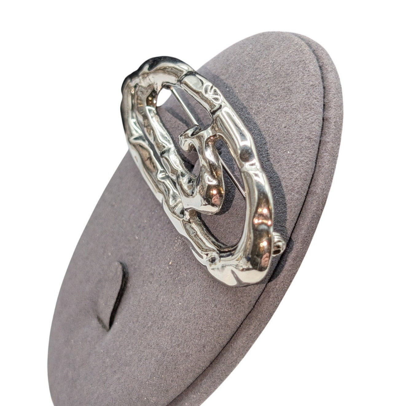 Vintage Oval Hammered Abstract Swirl Silver Tone Brooch