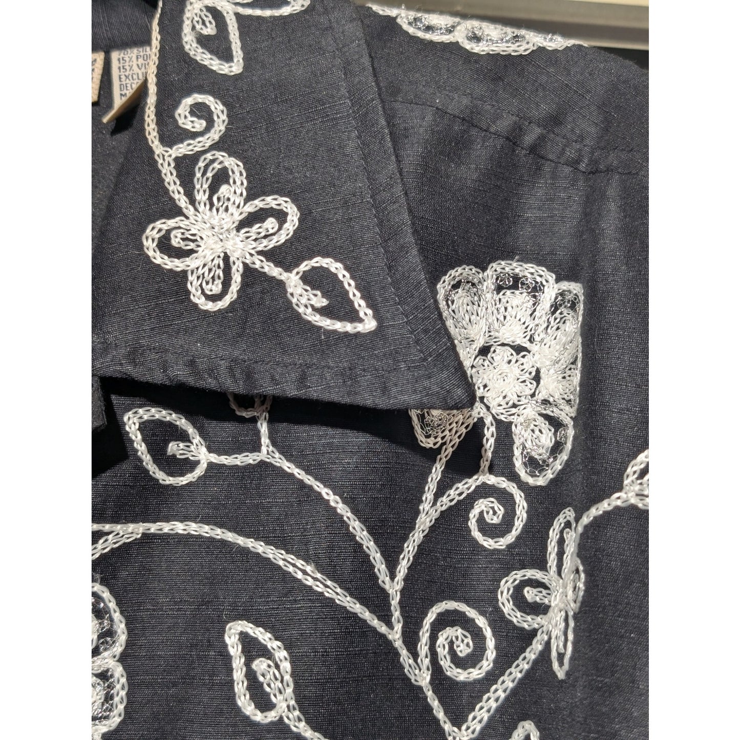 Life Style Black White Floral Embroidered Button Front Silk Blend Jacket Sz XL