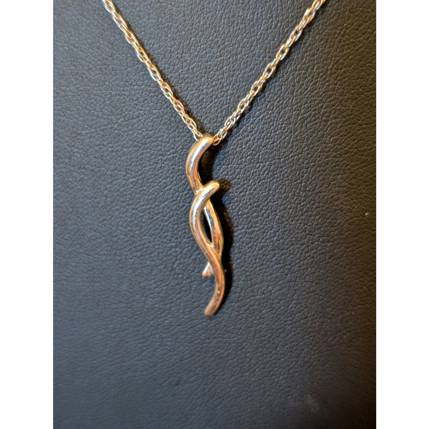 18" Sterling Silver Two Woven Strands Pendant Necklace