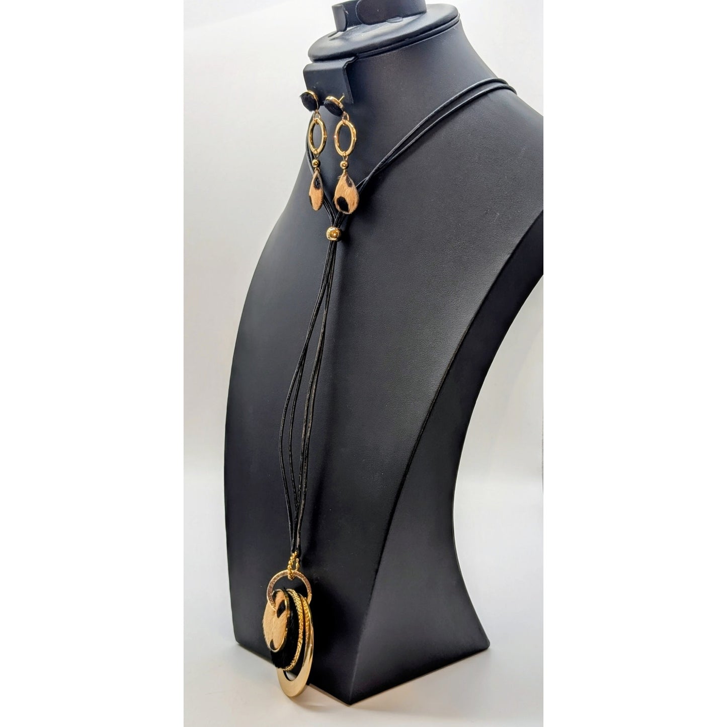 Chico's Black Adjustable Corded Gold Tone Animal Fur Pendant Necklace & Earrings