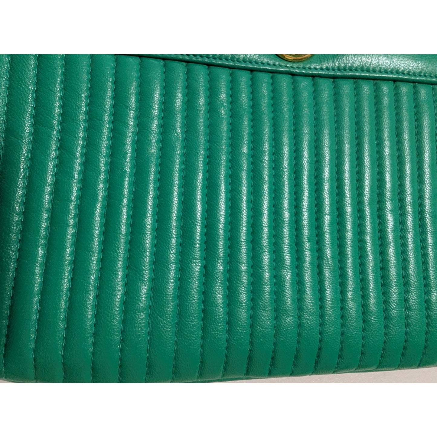 Anne Klein Cauldron Vintage Green Quilted Leather Chain Strap Lion Logo Handbag
