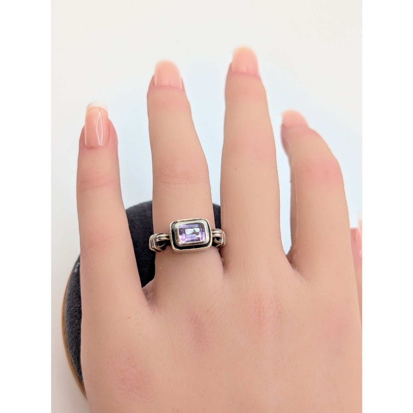Silpada Misty Morning 925 Sterling Silver East to West Amethyst Ring Size 5.76-6