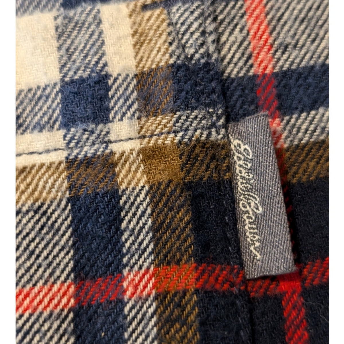 Eddie Bauer Blue Brown Plaid Cotton Flannel Button Up Shirt Men's Sz XL