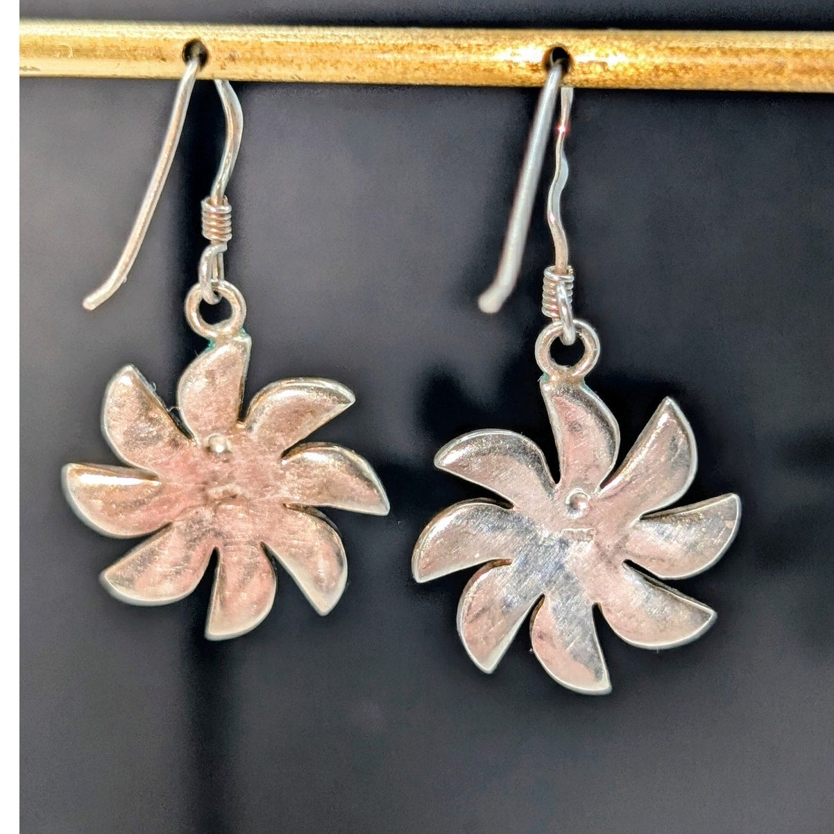 Vtg 925 Sterling Silver Mother of Pearl Inlay Pinwheel Design Dangle Earrings