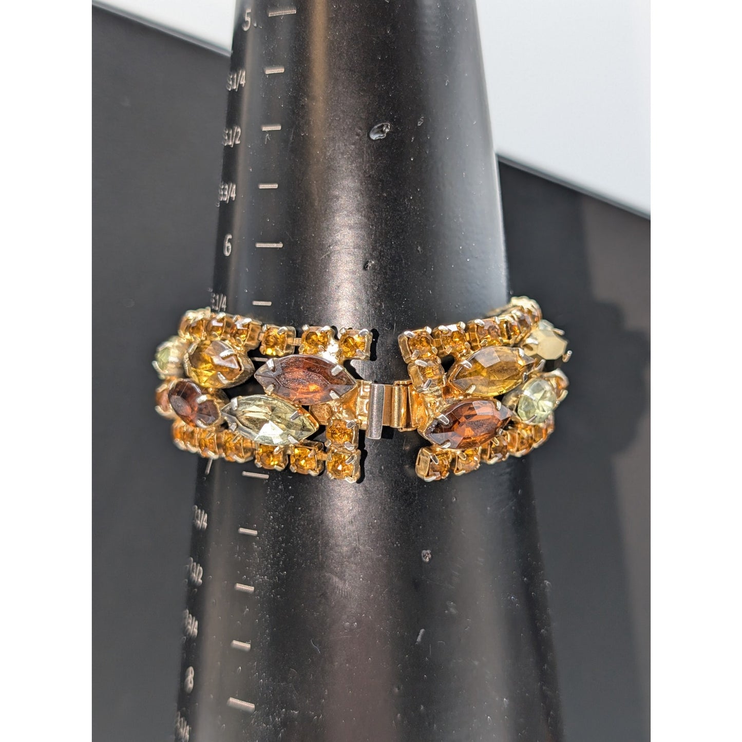 Vintage Brown Gold Yellow Gold Tone Metal Rhinestone Bracelet