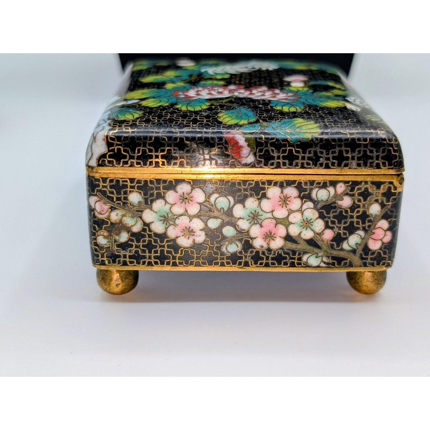 Antique Small Chinese Black Cloisonne Brass Footed circa 1900 Hinged Trinket Box