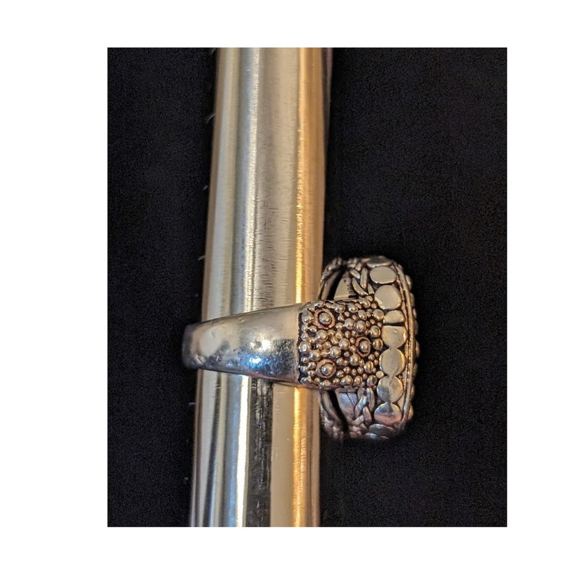 Chunky Two Toned Beaded Granulated 925 Sterling Silver Ring Size 5.5
