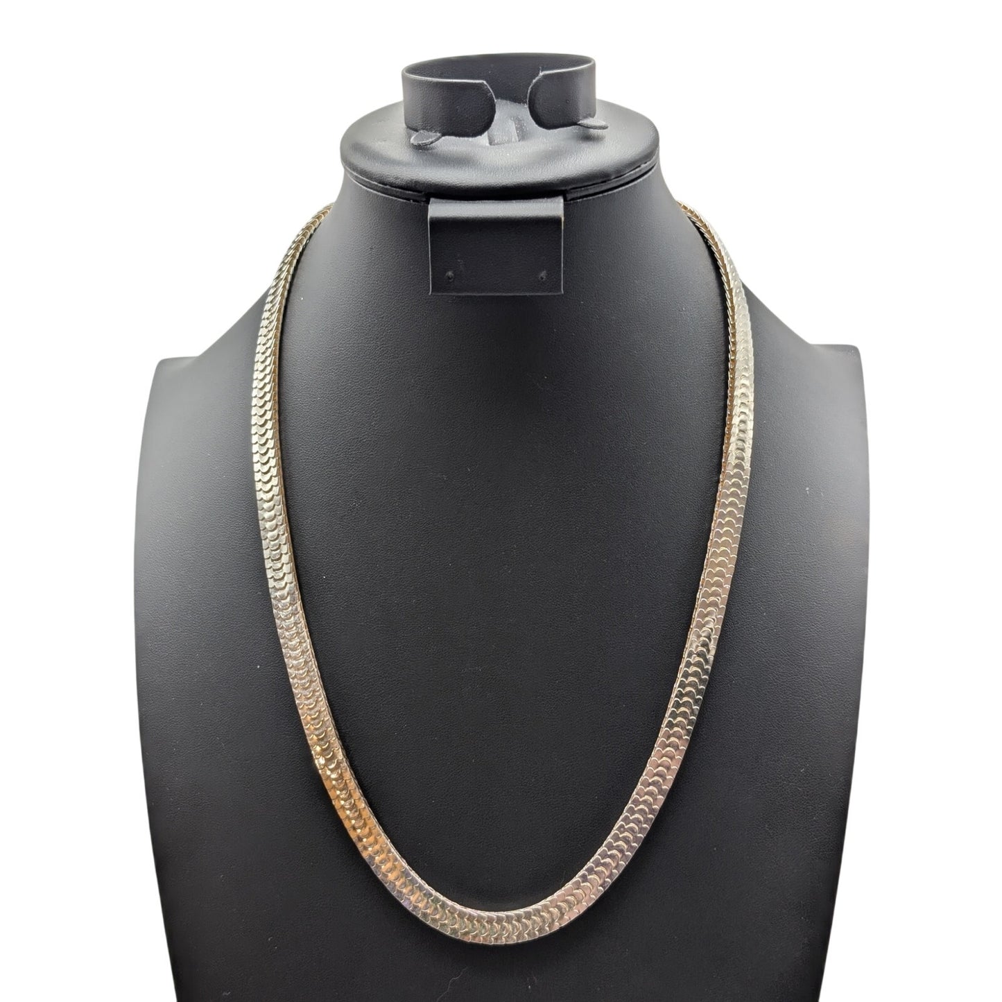 Vtg Marked Korea Silver Tone 'Fish Scale' Flexible 24" Fold Over Clasp Necklace