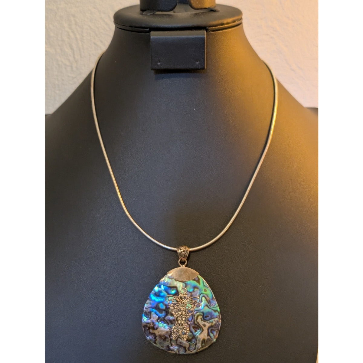 Signed SUARTI INDONESIA 925 Sterling Abalone Teardrop Pendant 18" Necklace