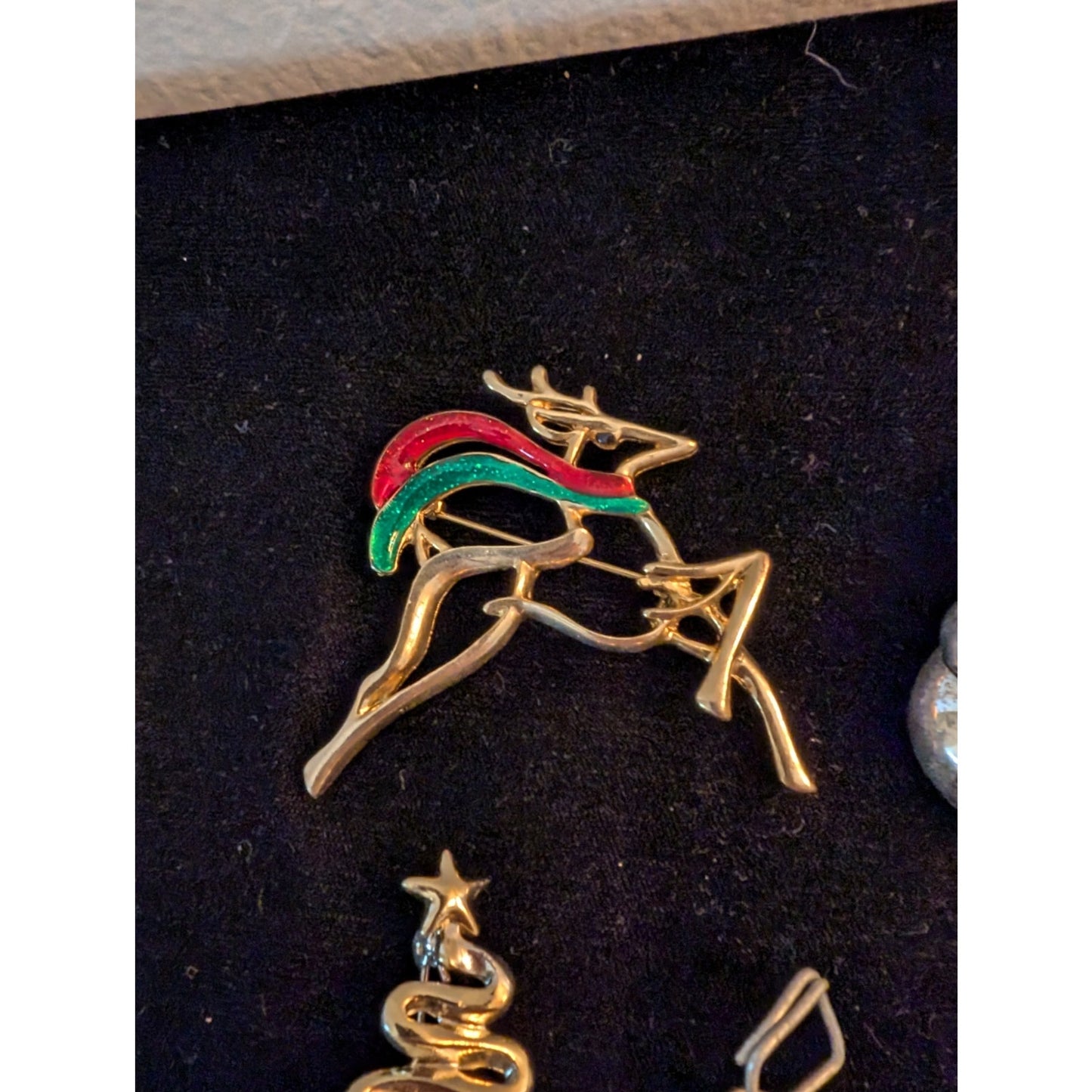Lot of Seven Vintage Christmas Pins