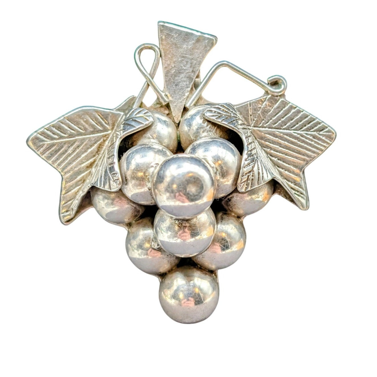 Vintage Taxco Mexico 925 Sterling Silver Chunky Figural Bunch of Grapes Brooch
