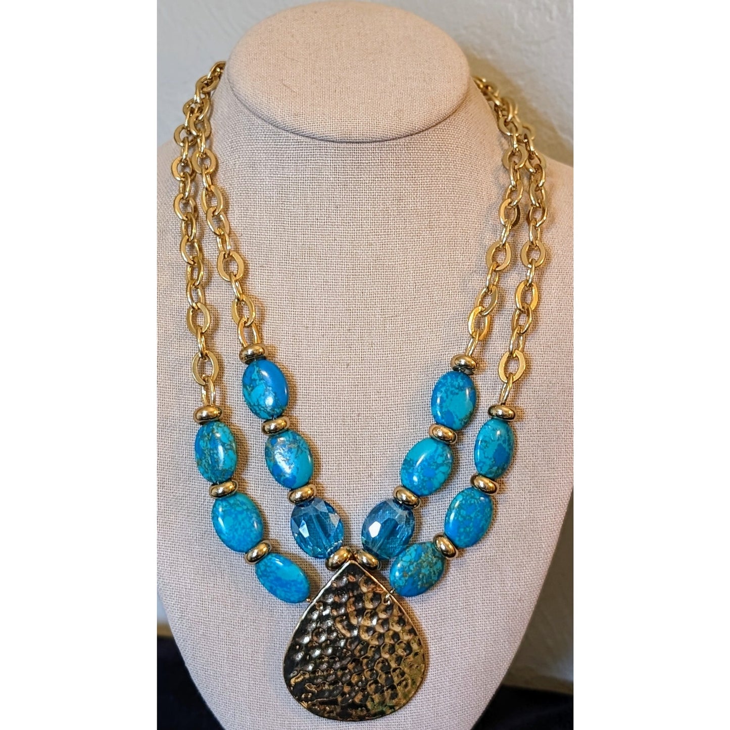 KR Blue Stone Gold Tone Chain Hammered Pendant Double Strand Necklace