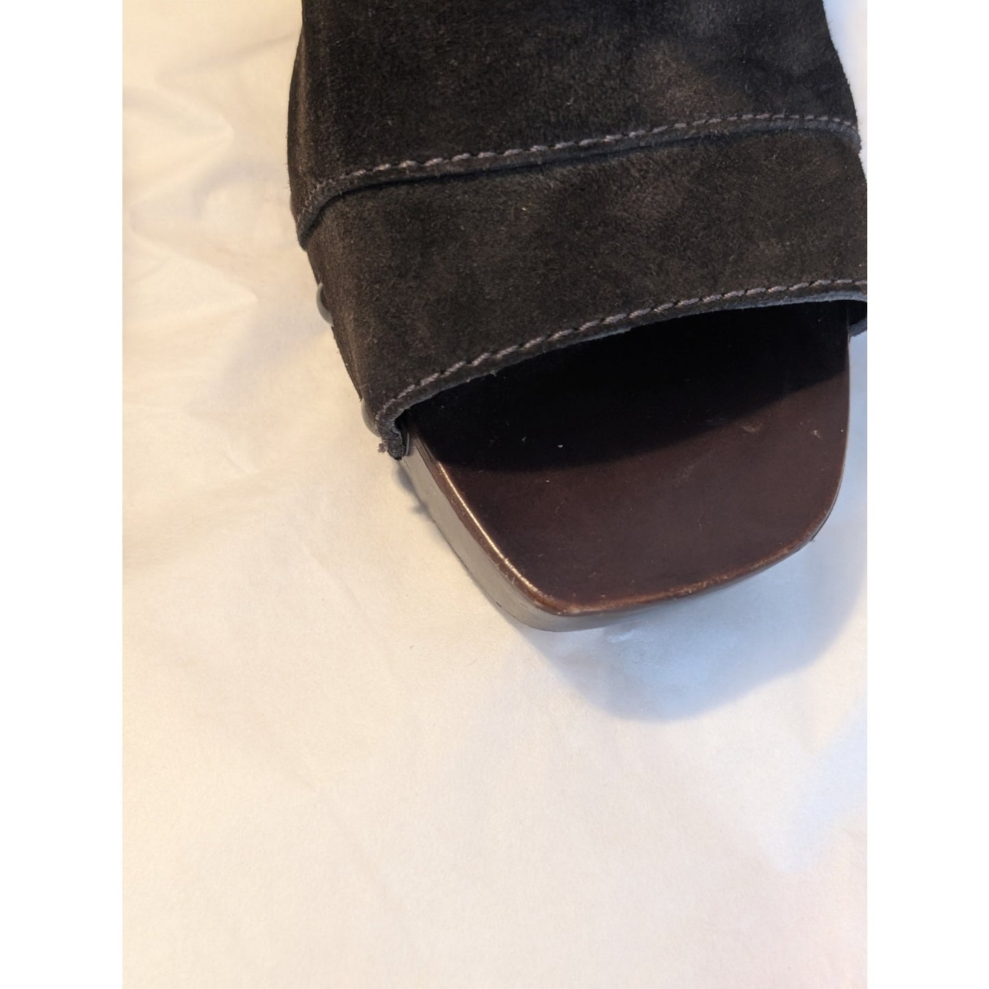 A.N.A. Brown Suede Open Toe Sling Back Chunky Heel Gunmetal Stud Sandal Sz 8.5
