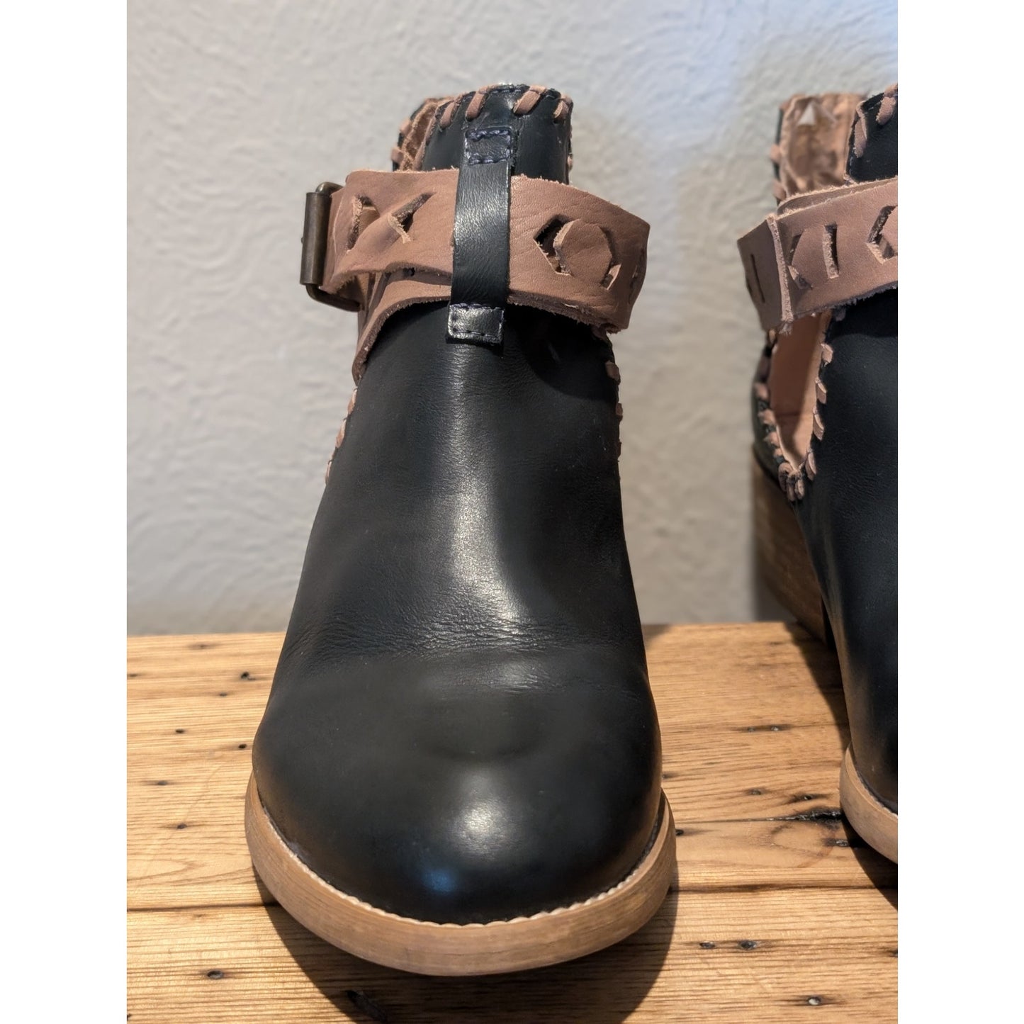 Musse & Cloud Black Brown Leather Aina Strapped Side Buckled Boots US Size 7