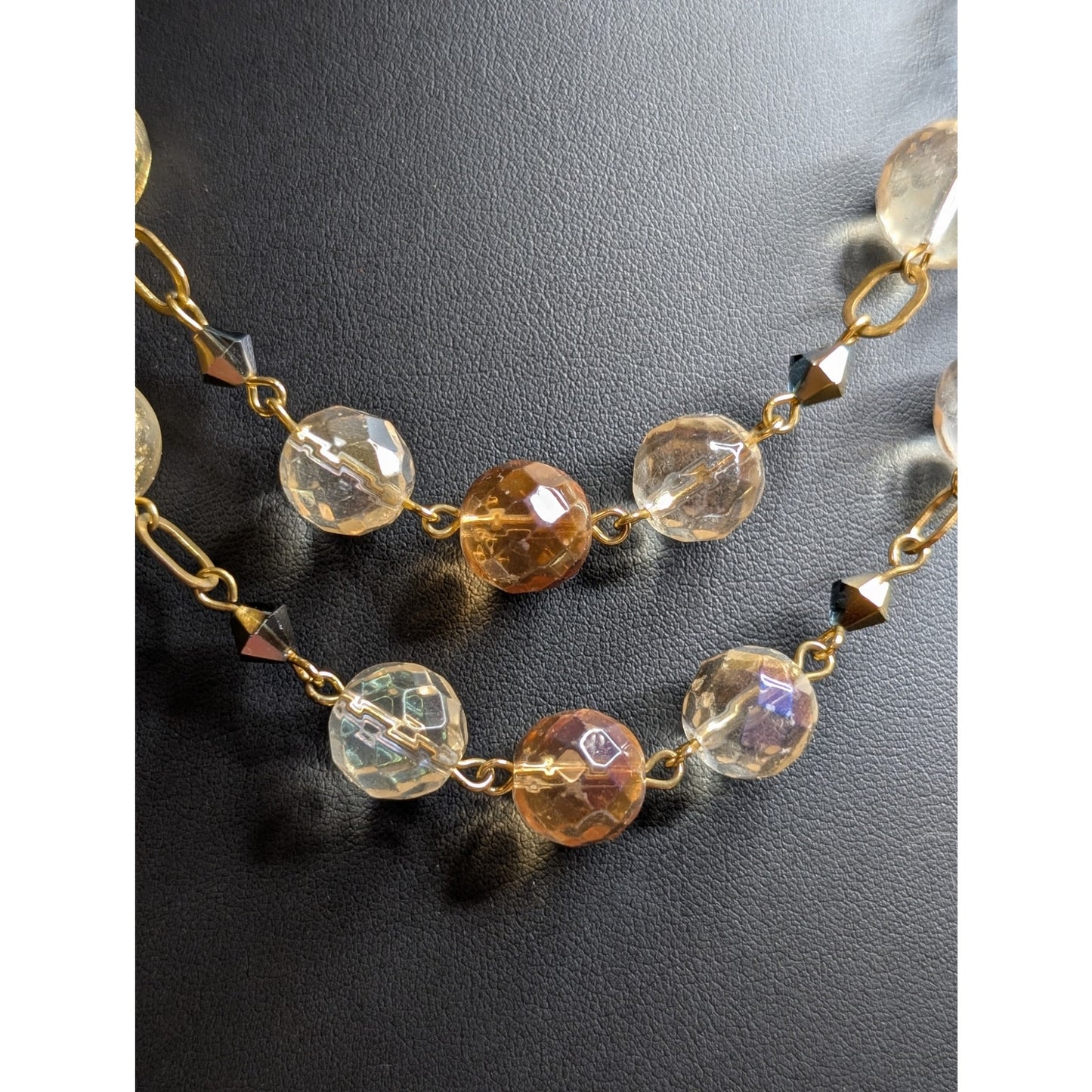 Mary Kay Holiday Wishes Gold Foil Clear & Cognac Faceted Gold Tone Link Necklace