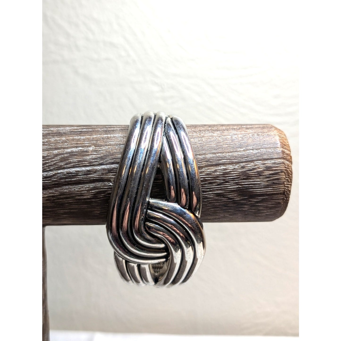 Vintage Silver Tone Love Knot Hinged Bangle Clamper Bracelet